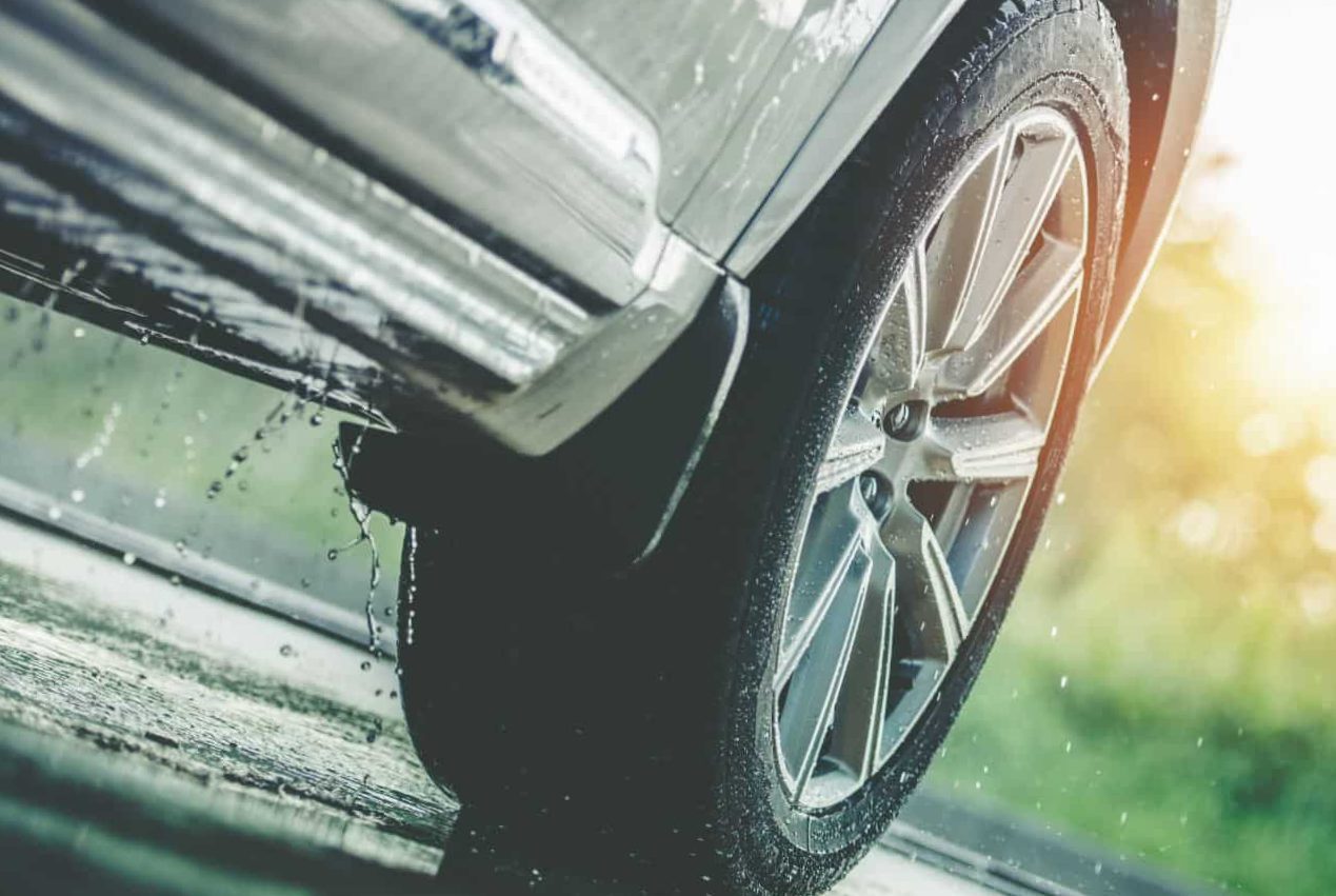 Aquaplaning: qué es y cómo evitarlo