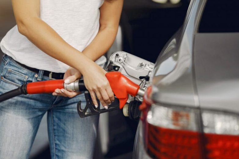 Repostar con el combustible equivocado: ¿qué hacer?